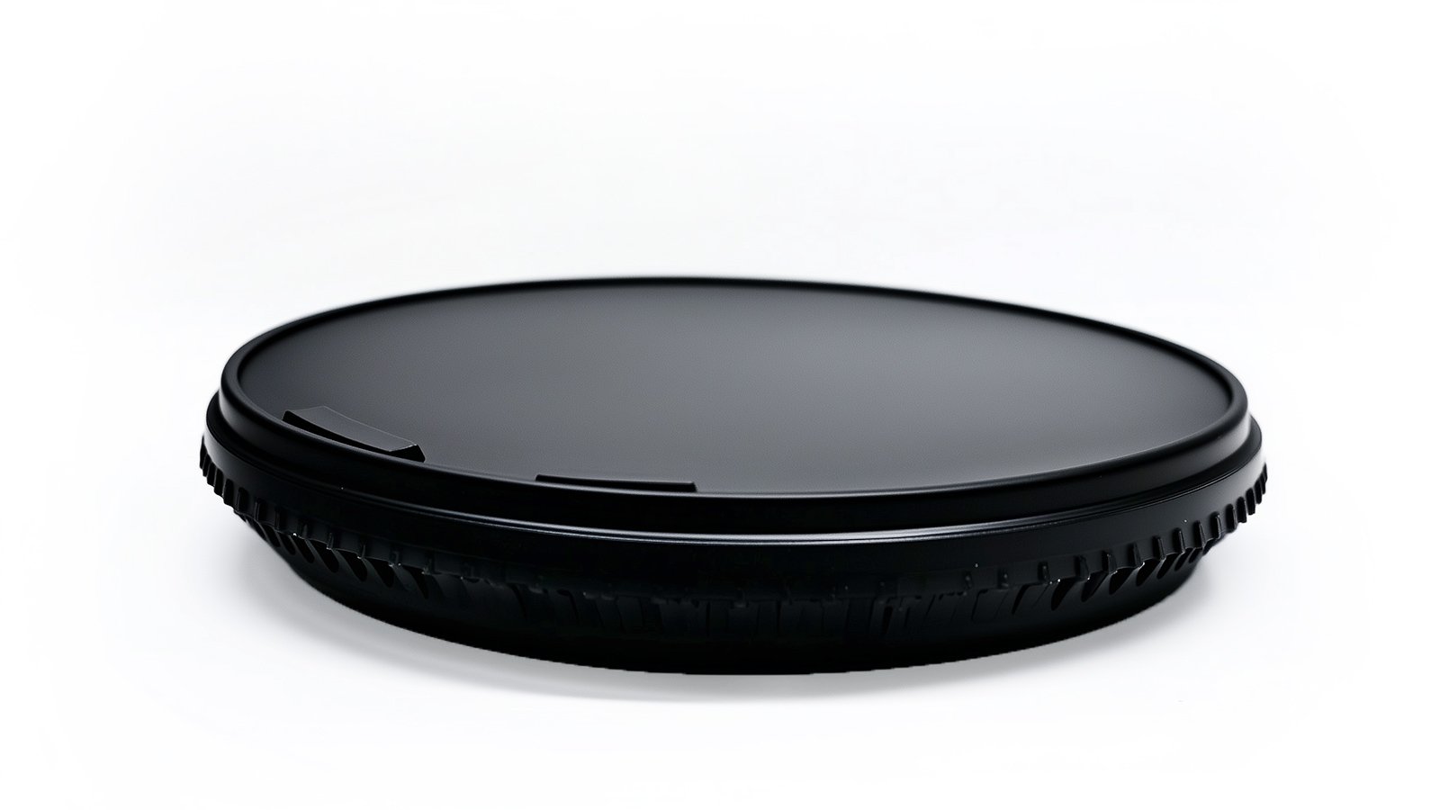 Reusable pizza container for the catering industry Reusable container for pizza with ventilation slots